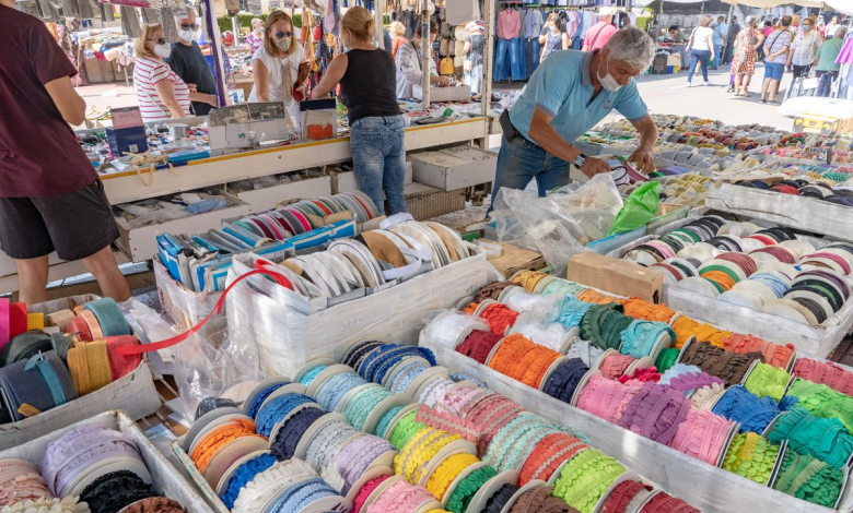 El mercadillo del Cénit abre al público al 100% 1 El mercadillo del Cénit abre al público al 100%