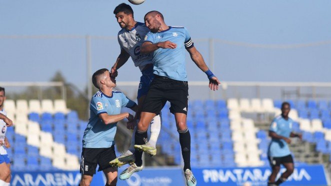 El Cartagena empata (0-0) ante el Tenerife y continúa preparando el inicio liguero 1 El Cartagena empata (0-0) ante el Tenerife y continúa preparando el inicio liguero