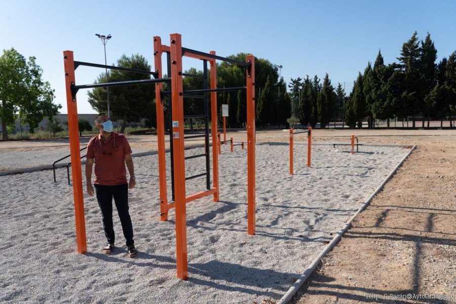 Pozo Estrecho estrena nuevo parque de ejercicios de calistenia 1 Pozo Estrecho estrena nuevo parque de ejercicios de calistenia