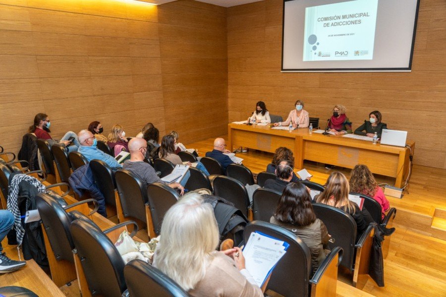 Una Mesa Técnica combatirá el "aumento preocupante" de apuestas online, borracheras y otras adicciones de adolescentes 1 Una Mesa Técnica combatirá el «aumento preocupante» de apuestas online, borracheras y otras adicciones de adolescentes