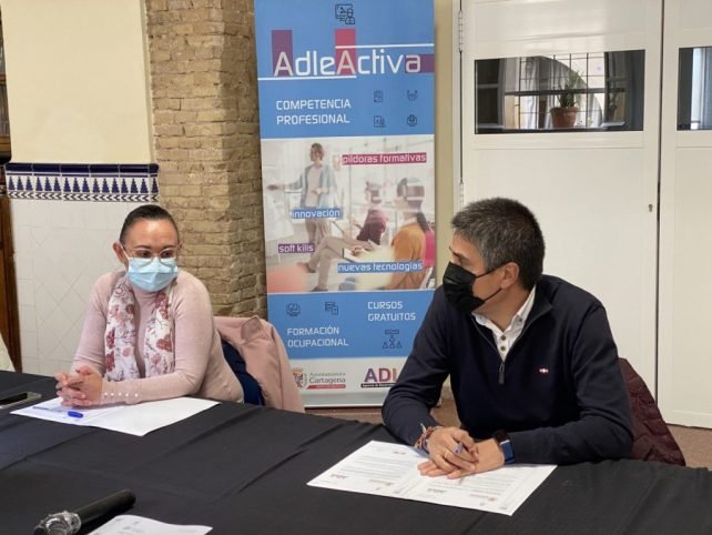 N. Arroyo coloca una psicóloga clínica de su cuerda al frente de la ADLE 1 N. Arroyo coloca una psicóloga clínica de su cuerda al frente de la ADLE