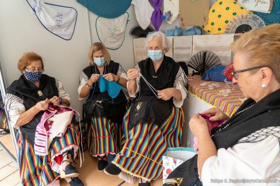 Servicios Sociales inicia las actividades navideñas de los mayores 1 Servicios Sociales inicia las actividades navideñas de los mayores