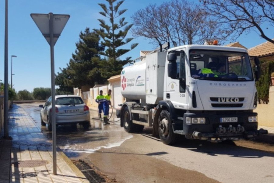 Lhicarsa invertirá 7,7 millones para modernizar la maquinaria de limpieza y recogida de basuras 1 Lhicarsa invertirá 7,7 millones para modernizar la maquinaria de limpieza y recogida de basuras