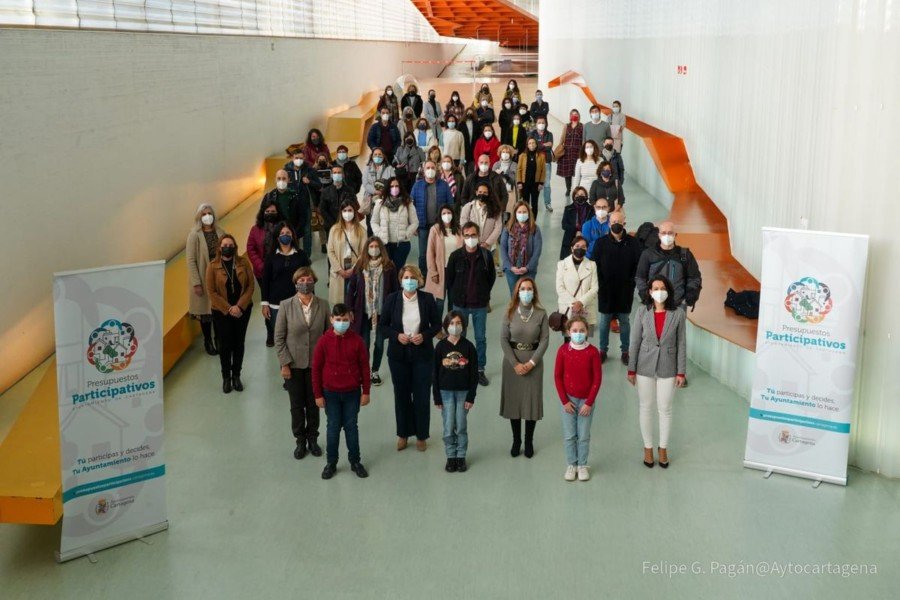 45 centros educativos de Cartagena se reparten 220.000 euros de los Presupuestos Participativos, la mayor partida de su historia 1 45 centros educativos de Cartagena se reparten 220.000 euros de los Presupuestos Participativos, la mayor partida de su historia