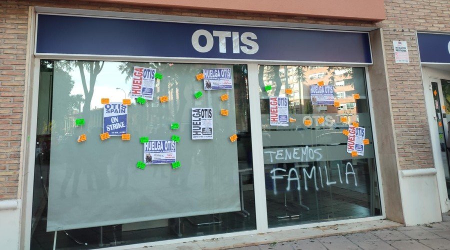Los trabajadores de OTIS de Huelga por Murcia 1 Los trabajadores de OTIS de Huelga por Murcia