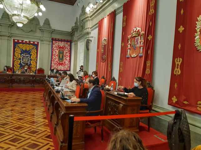 PP y tránsfugas aprueban unos presupuestos para meter la mano en el bolsillo de los cartageneros y pagar su precampaña electoral 1 PP y tránsfugas aprueban unos presupuestos para meter la mano en el bolsillo de los cartageneros y pagar su precampaña electoral